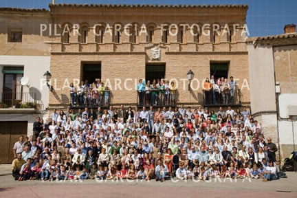 Toda la Familia (Lécera 2004)